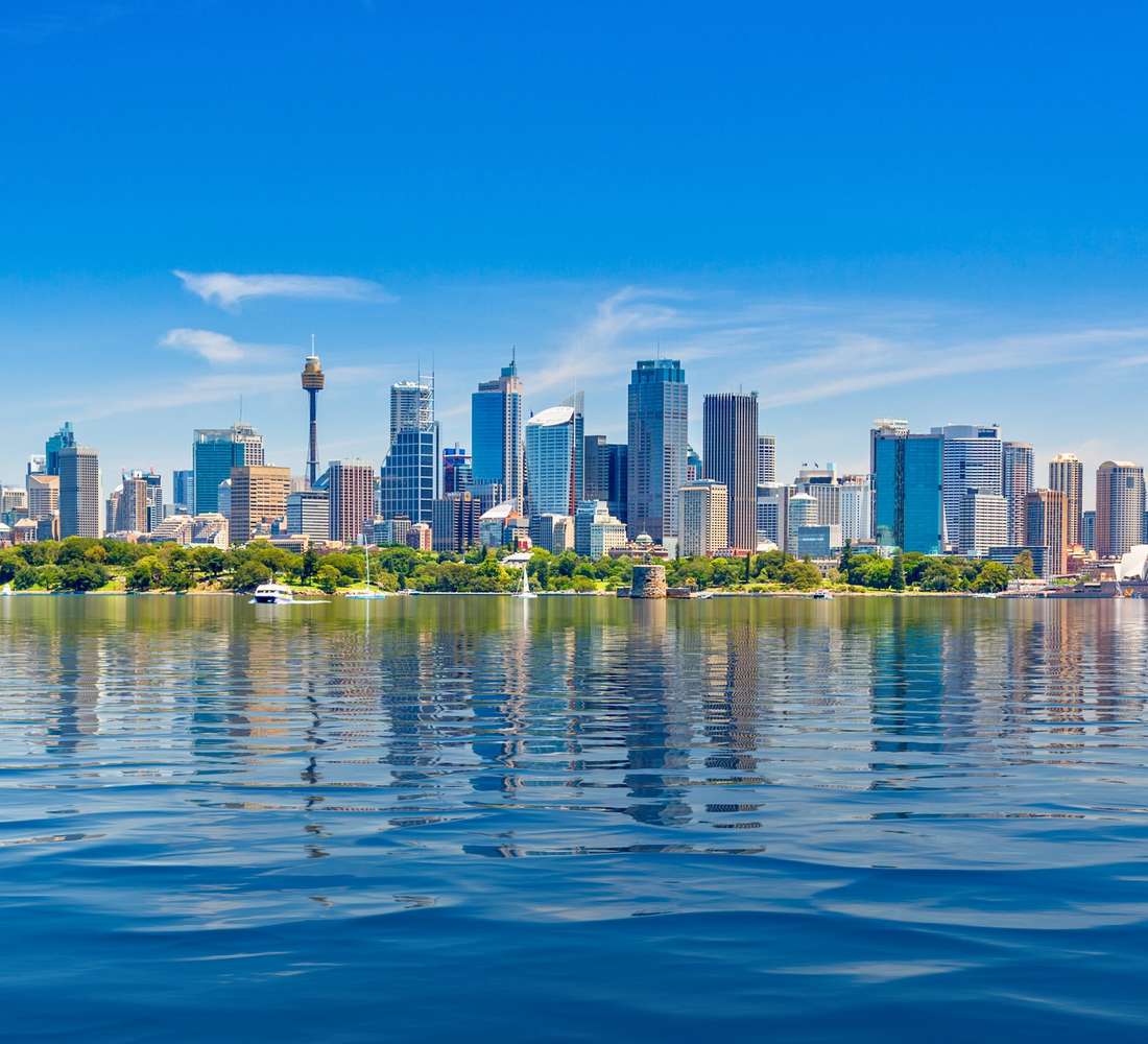 Sydney Hop-On Hop-Off Sightseeing Bus Tours – Sydney's iconic landmarks and flexible tickets in 2025 Hop-on hop-off sightseeing bus tours in Sydney, Australia – Open-top buses, top attractions, and free cancellation in 2025